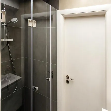 In Sofia's Core - Ndk Daire