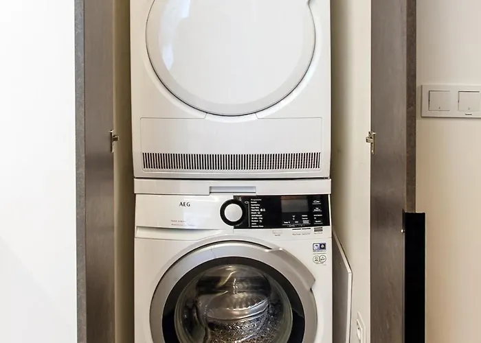 Lägenhet In Sofia's Core - Ndk